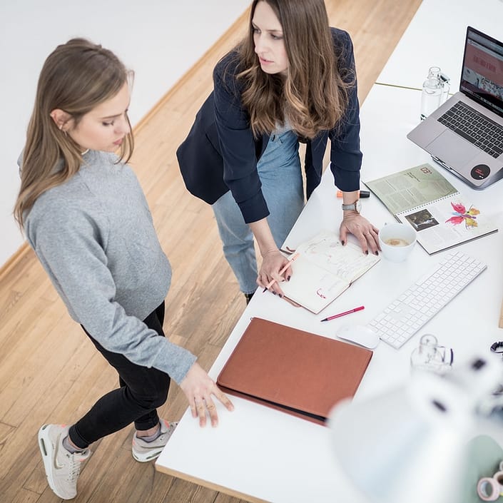 employer branding agency under "about us" flipbox on the subject of resolving bottlenecks.